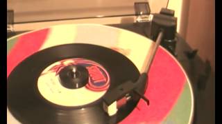 Jackie Moore   Here i am on Shout label