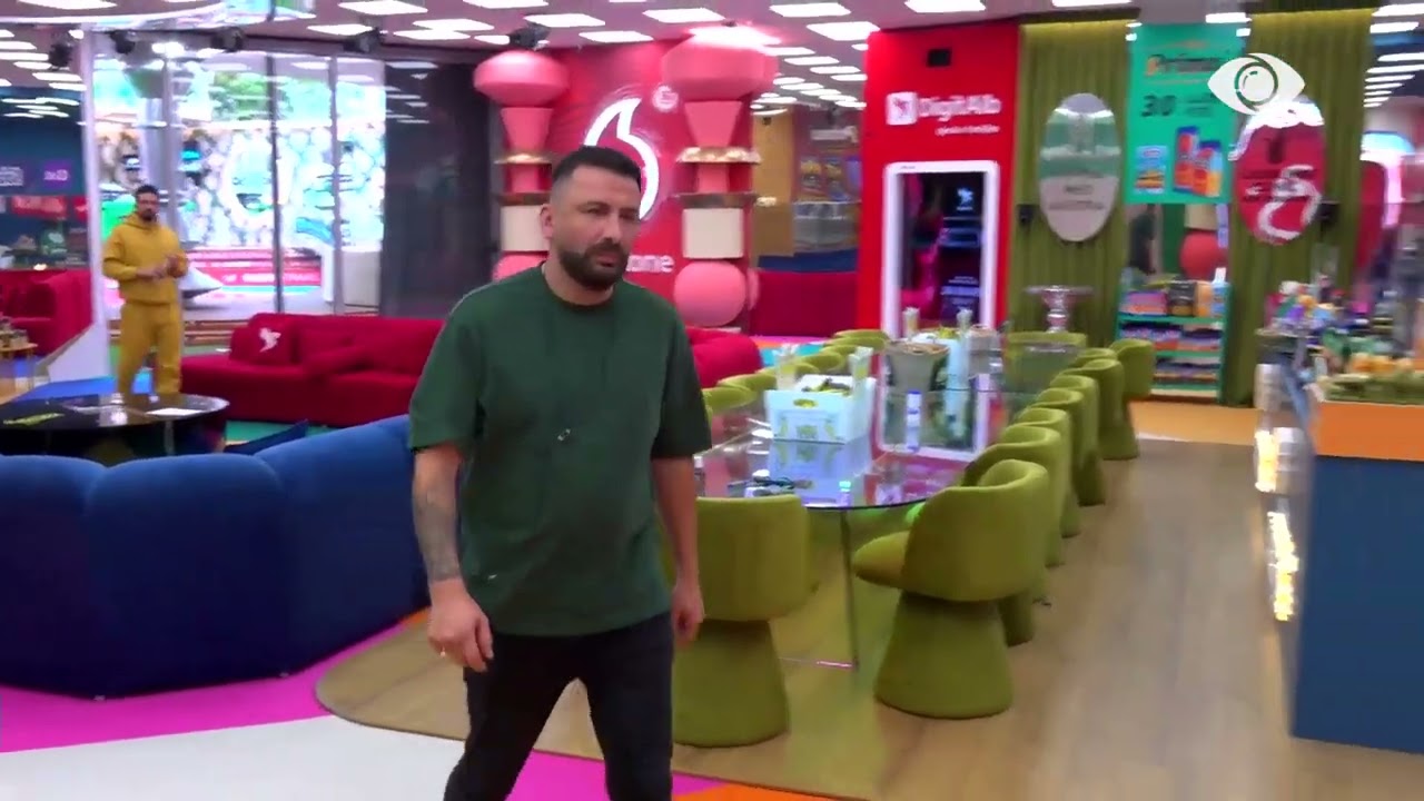 Bie zilja e telefonit, Kelly nuk përgjigjet në kohë