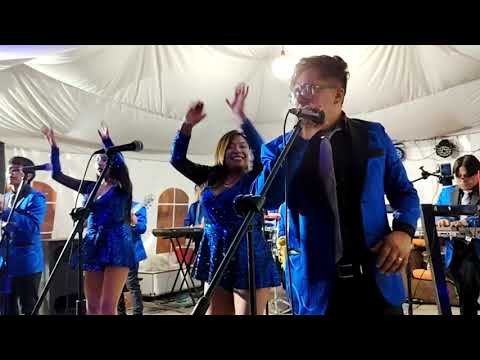 ECLIPSE LATINO EN VIVO - MIX AGUITA CRISTALINA SABROSITO