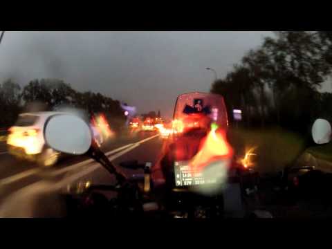 MotoAmbulans 071015 - CITO  Dojazd do RCKiK w deszczu