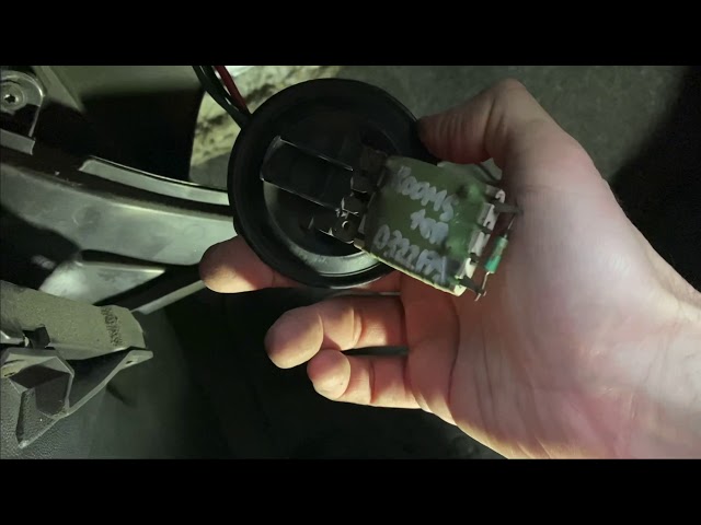 Шкода Фабия 1 Заслонка Печки