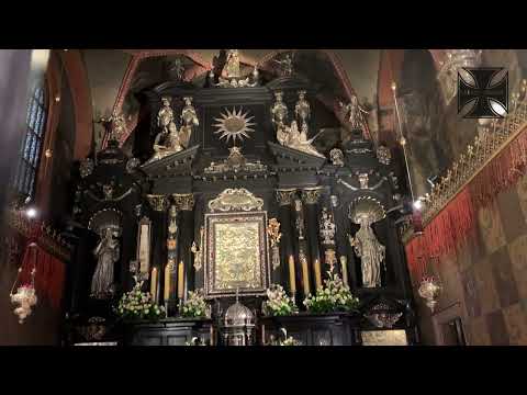 Kaplica cudownego obrazu MB Częstochowskiej o świcie I Częstochowa 2023