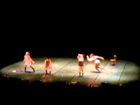 "ES" - Compagnia Burlesque