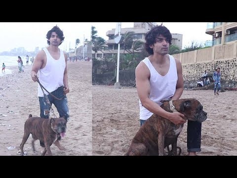 'Paltan' Actor Gurmeet Choudhary Spotted With His Dog At Juhu Beach