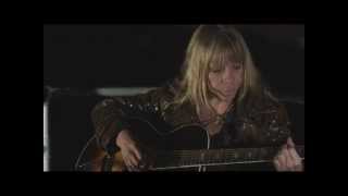 Rickie Lee Jones - Bonfire (Live with an interview)