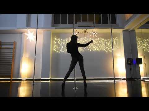 Pole Art Routine 206 - Exotic (Elijah Blond - Silk)