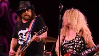 Nashville Pussy Til The Meat Falls Off The Bone B House Live 05 25 19