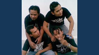 Download lagu Air Mata Api mp3 Download lagu Air Mata Api mp3