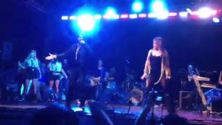 Ednita | Sin Pensar (feat. Juan Custodio) @ Las Piedras 2012