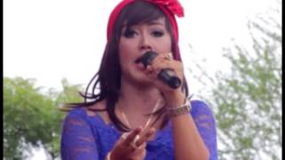 Download lagu Pecah Seribu, Monalisa, ADELLA Live In Rembang mp3 Download lagu Pecah Seribu, Monalisa, ADELLA Live In Rembang mp3
