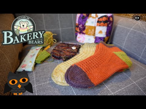 'Seasonal Sock Spectacular' Episode 285 'The Bakery Bears Video Show'