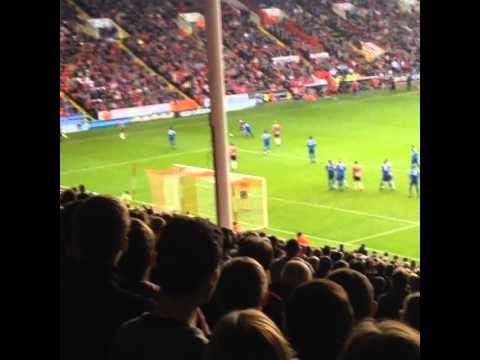 Marc McNulty's goal vs Leyton Orient. (11.10.2014)