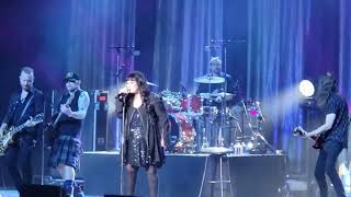 Ann Wilson of Heart with The Tripsitters - Immigrant Song