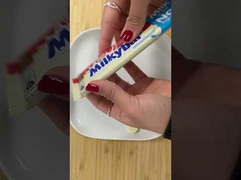 Smarties Milkybar Buttons ASMR Nestle Chocolate Puzzle Bar White Chocolates #asmr #smarties #nestle