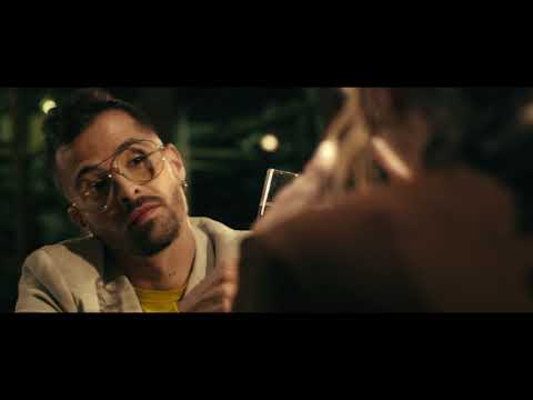 Mike Bahia - Quédate Aquí