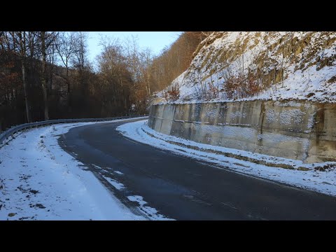 Drum Lunca Cernii - Hunedoara, coborârea pe Valea Ursului