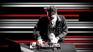 DJ Unkut (DMC Champion) on the Vestax VCI-400 DJ MIDI controller