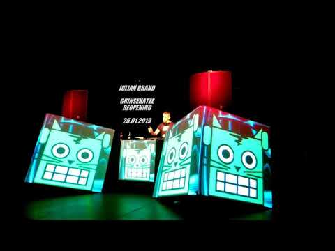 Julian Brand @ Grinsekatze Club Re Opening 2019