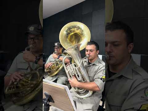 Marcha de Guerra Brasil - 3º Sgt Freitas (Tuba Bb) e 3º Sgt Caldeira (Euphonium)