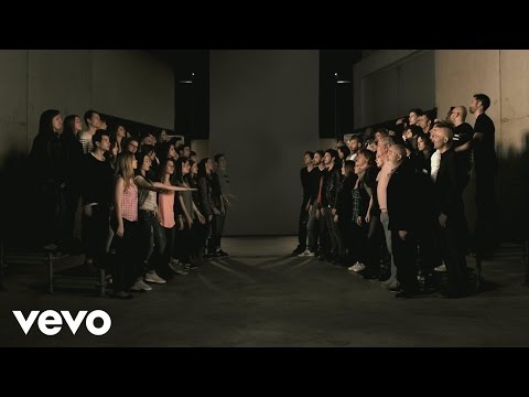 Les Enfoirés 2015 - Toute la vie (Clip officiel)