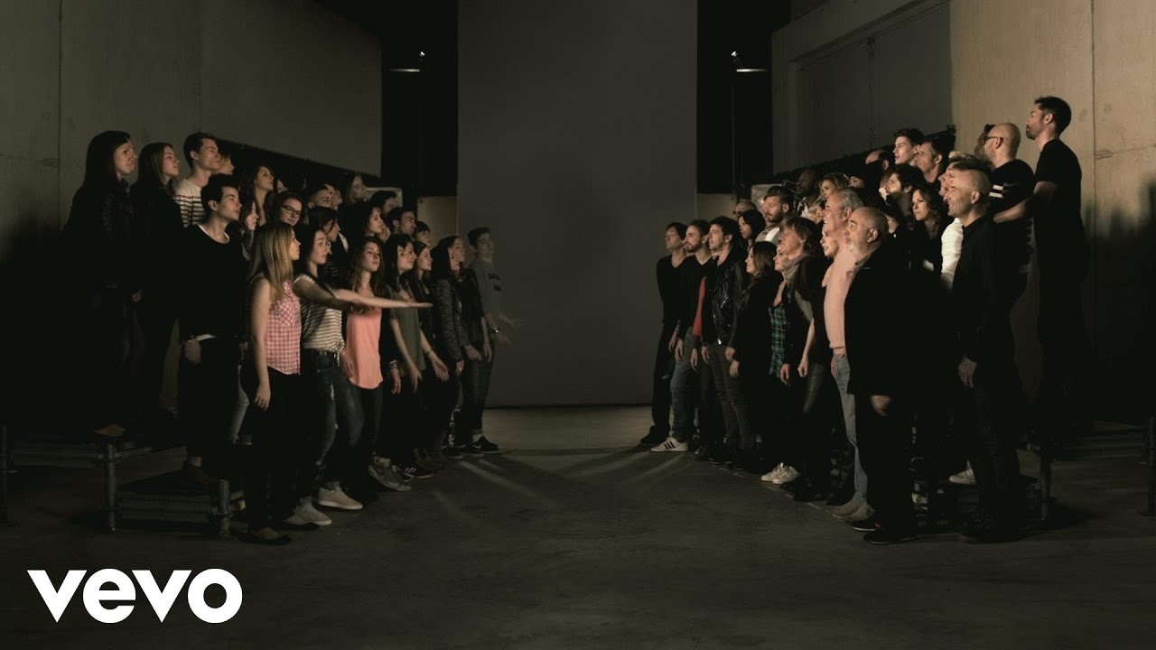 Miniature de la vidéo Les Enfoirés 2015 - Toute la vie (Clip officiel) du film Les Enfoirés 2015 - Sur la route des Enfoirés