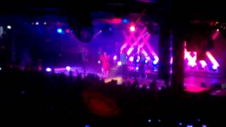 Fangoria - Para volver a empezar + Más es más [en vivo Mexico, DF]