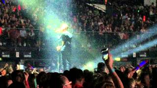 M.Pokora R.E.D Tour - Entre parenthèse