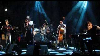Sarah Blasko - No Turning Back (Live Le Grand Mix Tourcoing 2010-04-03)