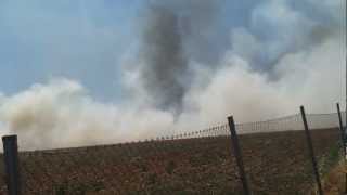 preview picture of video 'Incendio en Galápagos 11/07/2012'