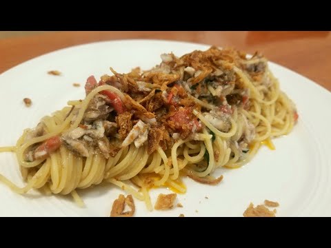 Spaghetti con alici fresche.