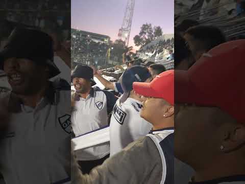 "vamos Quilmes " Barra: Indios Kilmes &bull; Club: Quilmes