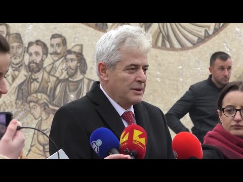 AHMETI PËRKUJTON 40-VJETORIN E RËNIES SË VËLLEZËRVE GËRVALLA DHE 40-VJETORIN E LPK-së