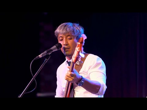 The Bloomfields Singing "Ale" Live in Grimaldi Restobar