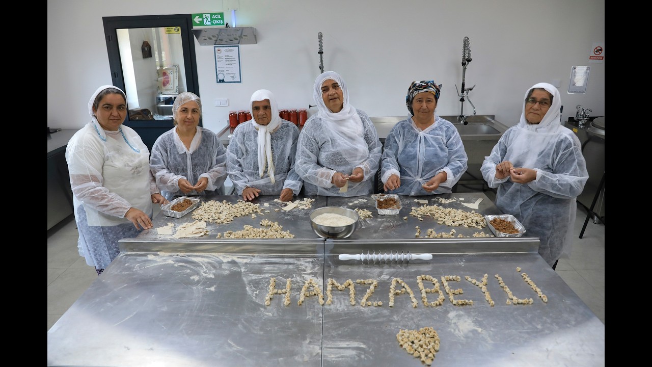 BÜYÜKŞEHİR’DEN HAMZABEYLİ’DE KADINLARIN ÜRETİMİNE GÜÇLÜ DESTEK