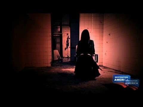 Thumbnail of the video: Ghost Asylum Sneak Peek | Ghost Asylum