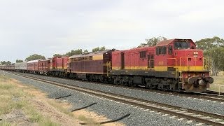 preview picture of video 'LVR Heritage Train: Diesels and Steam Locomotives - PoathTV Australian Trains & Railways'