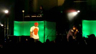 Tedashii &amp; Lecrae perform &quot;26&#39;S&quot; Live @ Temple Bible Church