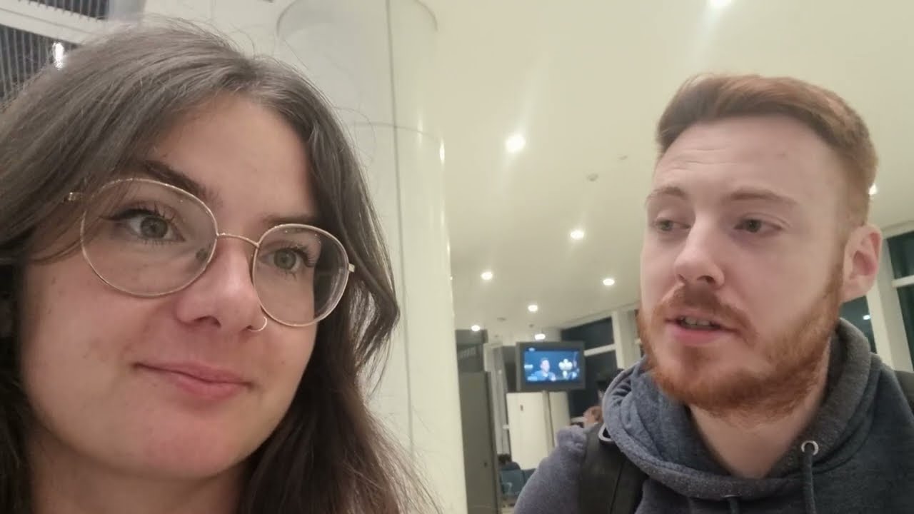 Gulf Air Falcon Gold Lounge thumbnail