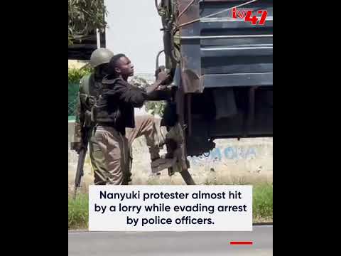 Nanyuki Protestor almost hit by a lorry while evading arrest by police officers #TV47News