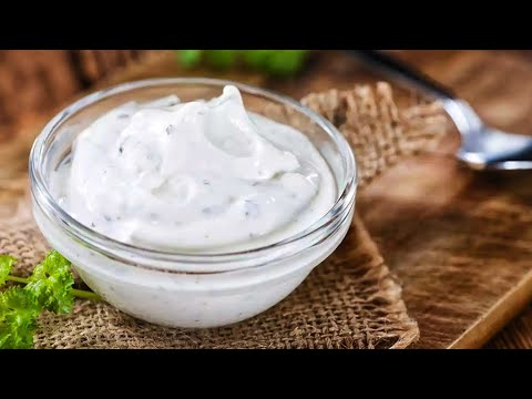 How to Make Sour Cream