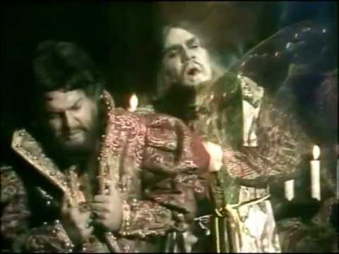 Leonard Andrzej Mróz as Boris Godunov - Hallucination / Clock Scene