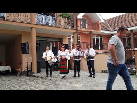 Maria Luiza Mih & Ceterasii din Maramures 100% moment live in Tara Oasului
