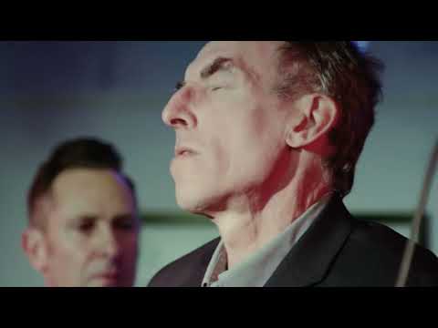 Big Gold Gig - The Stool Pigeons featuring Vic Godard