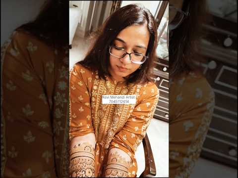 Mehendi Artist portfolio by Ravi Mehandi Artist in Mumbai - Photo 1