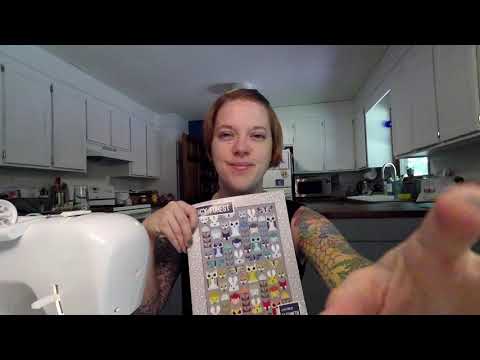 Fancy forrest quilt- thistle