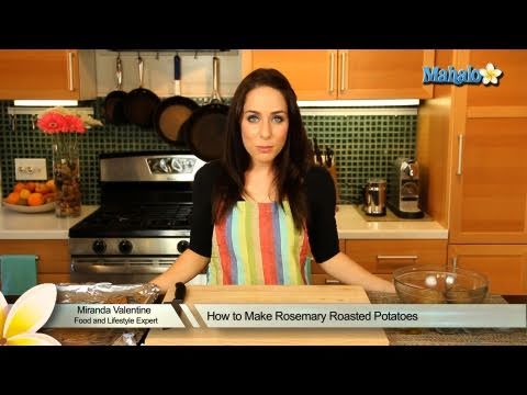 How to Make Rosemary Roasted Potatoes