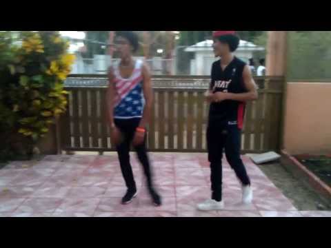 Anonymous Boyz - Una Amenaza 2.0 Amarillo THT & Bamby Blow (Dembow 2014 )