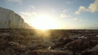 preview picture of video 'Rockpools at Seven Sisters'