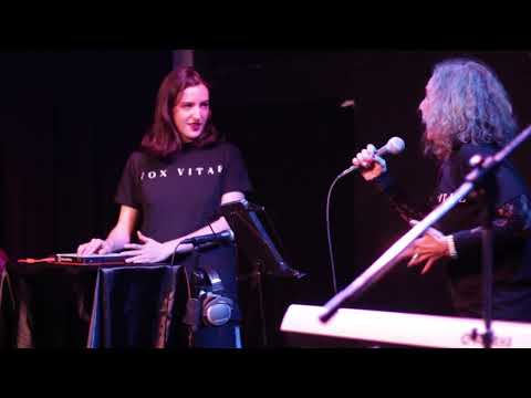 Natal — Vox Vitae en vivo, improvisación vocal de Cecilia Gauna y Emilia Inés Vega