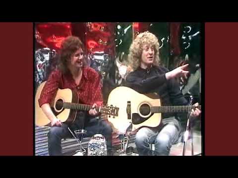 Jim Lea & Noddy Holder on Razzamatazz 1985